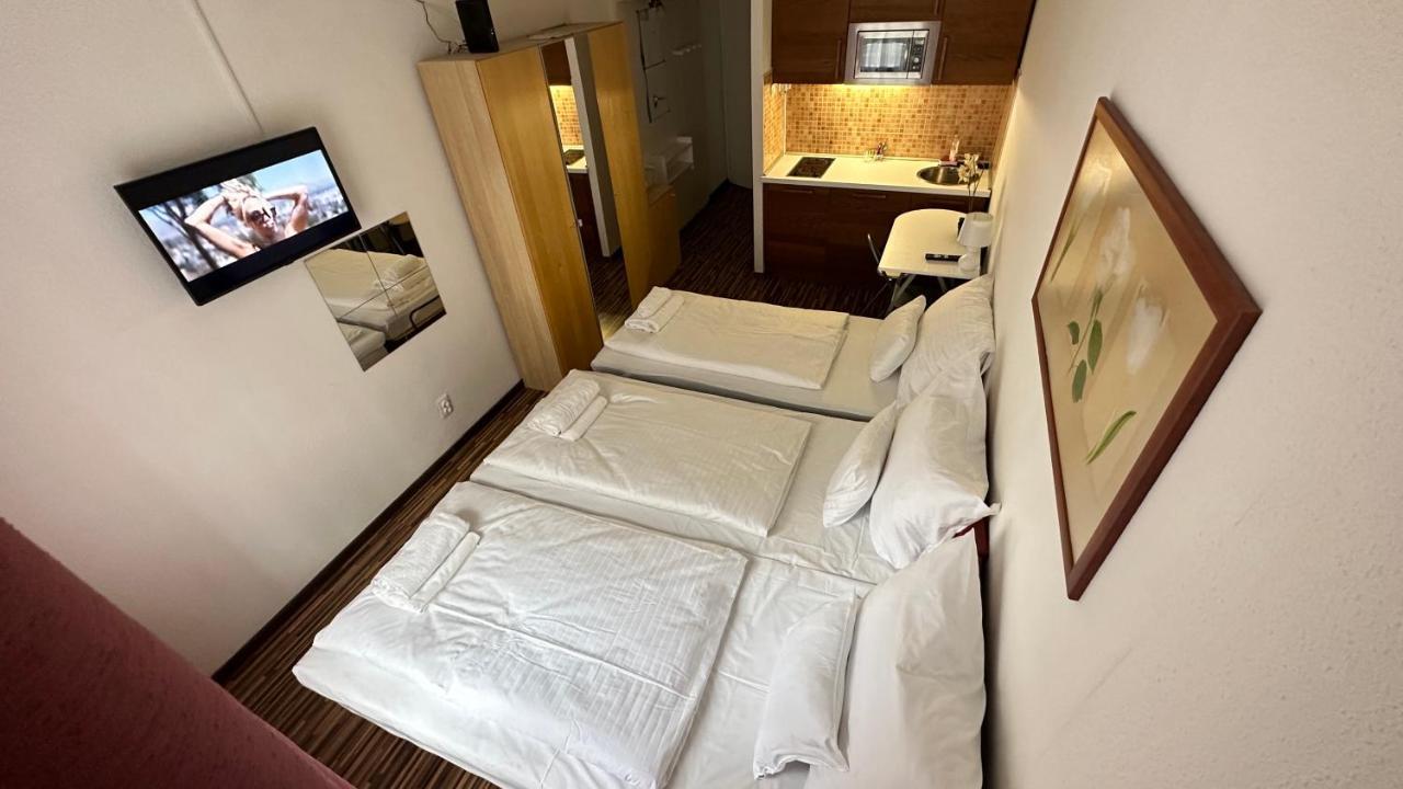 H1 Apartmanok Βουδαπέστη Εξωτερικό φωτογραφία